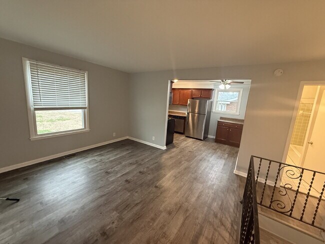 Photo - 2bed/2bath with Bonus room and garage! 2600B Dixon Drive, Nashville! Unit B