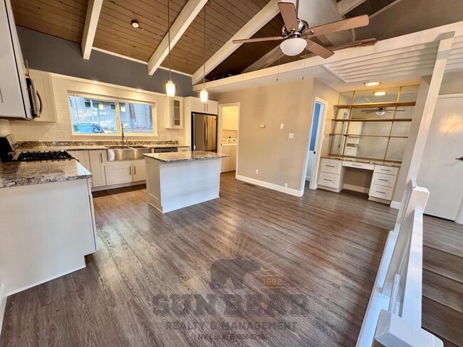 Photo - 3 Bedroom!  Dog Friendly!