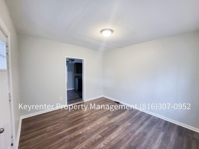 Photo - 2 Bed 1 Bath ready to rent!