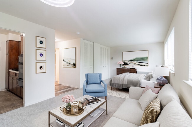 Photo - Three Chopt West Apartments