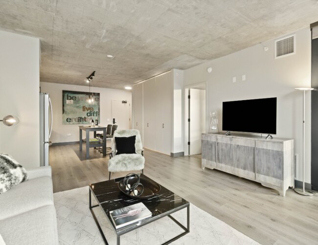 Photo - 192 N Ada St