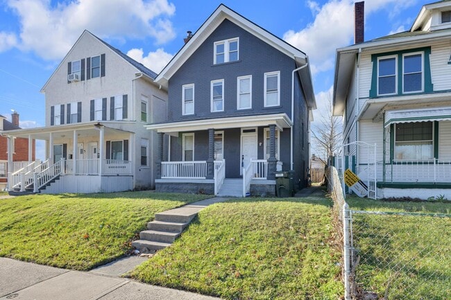 Photo - 1399 E Long St