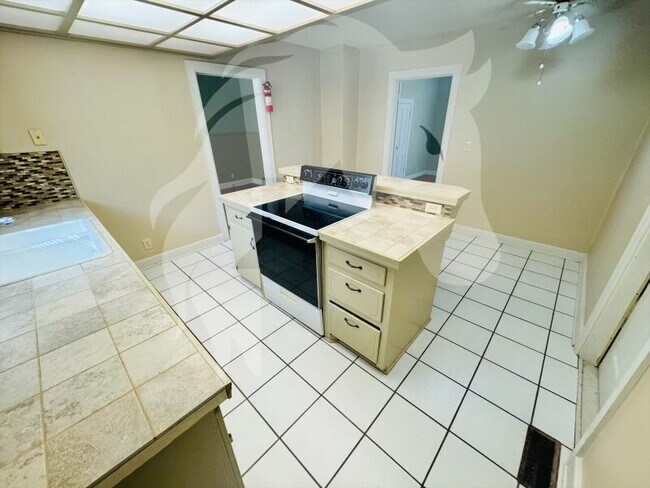 Photo - "Charming 2-Bedroom Haven on Main Street"