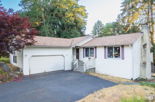 Building Photo - 7826 Emerald Dr SW Unit A Rental
