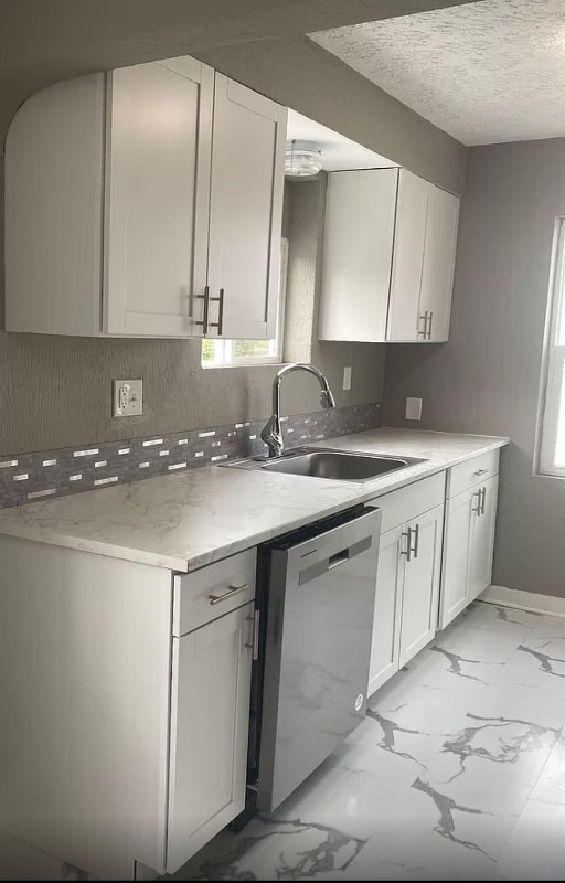 Photo - 2555 Avalon Pl