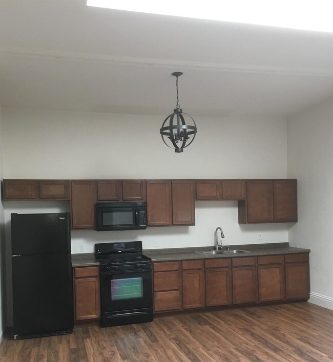 410 E Main Ave Unit 2