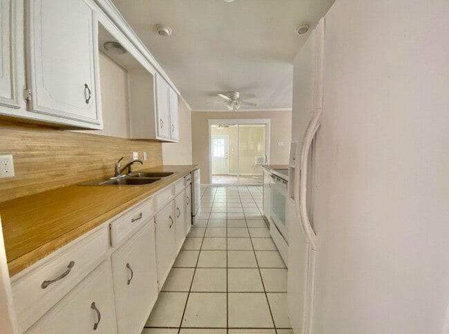 Photo - 3 bed 1 bath 2 car garage now available in...