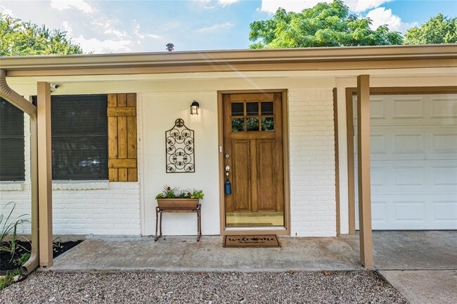 Photo - 9014 Slayton Dr