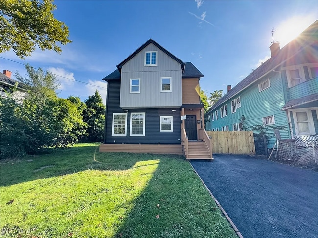 Photo - 2483 E 89th St Unit 101