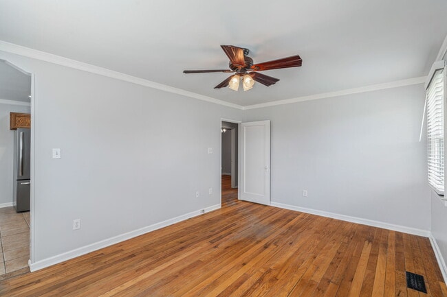 Photo - 3701 Vera Dr