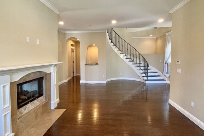 Photo - 3844 Tilden Ave