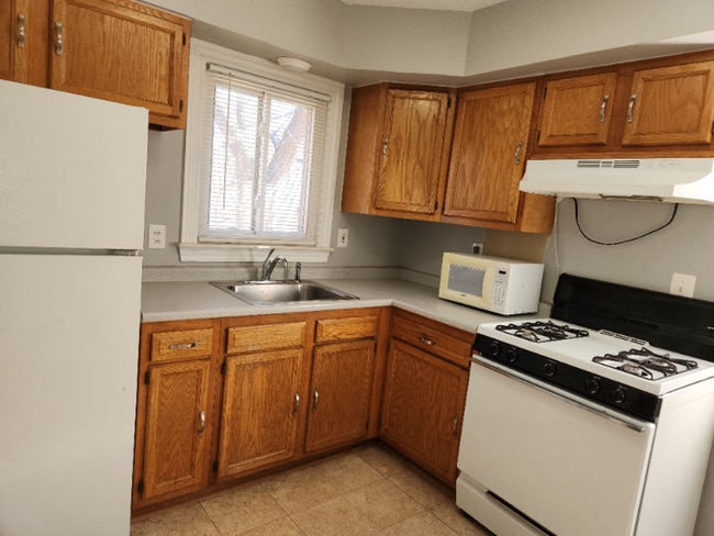 Photo - 214 Potter Ave