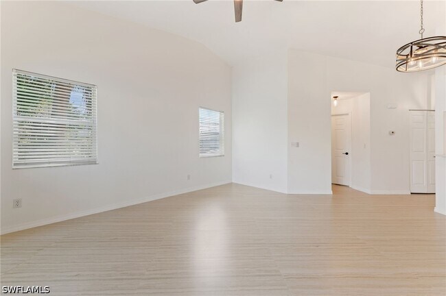 Photo - 12081 Summergate Cir Unidad 204