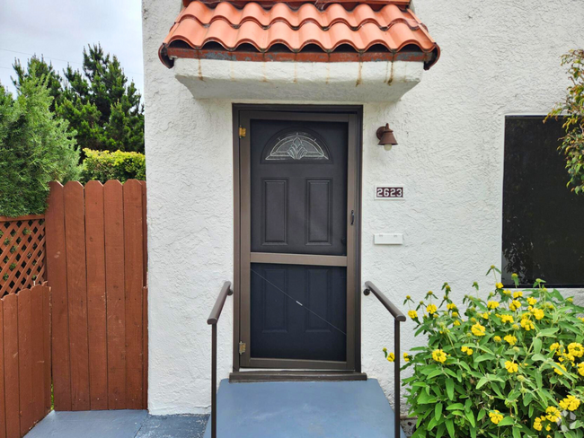Building Photo - 2623 S Alma St Unit 2623 Rental