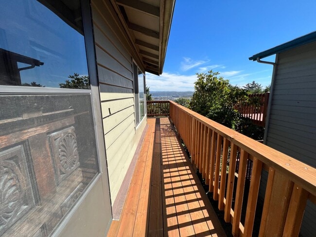 Photo - 3 Bedroom House in Newport!