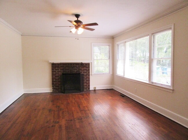 Photo - 156 Hart Ave