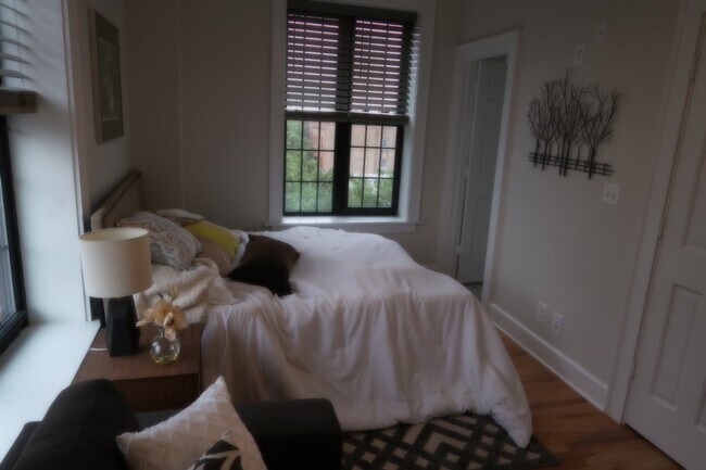 Photo - 4526 N Sheridan Rd Unidad 311