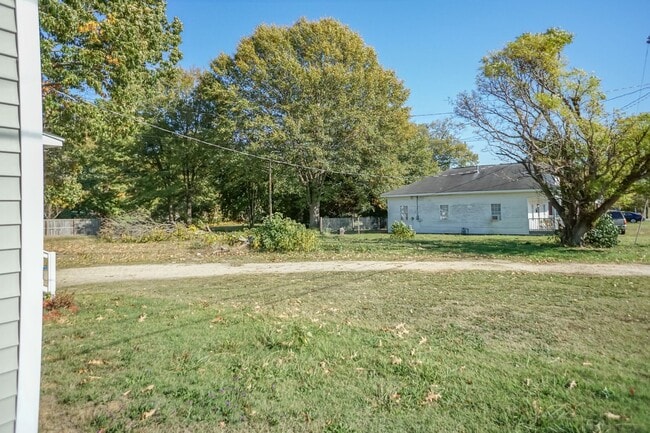 Photo - Amazing Three Bedroom Home!