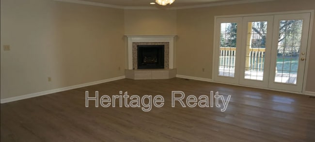 Photo - 867 Westgate Dr