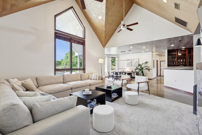 Photo - 12161 Hill Country Cir Unit ID1056425P