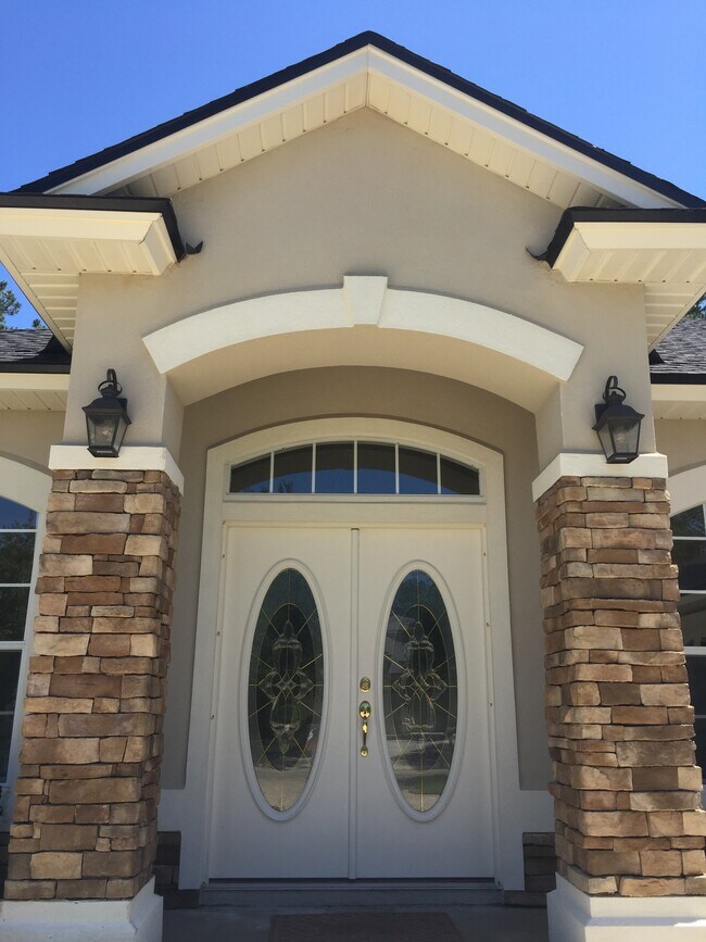 Photo - 1464 Barrington Cir