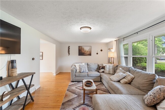 Photo - 20 Paddington Dr