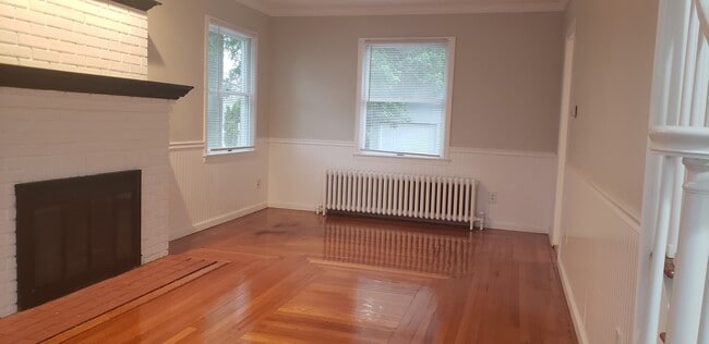 Photo - 54 Lambert St