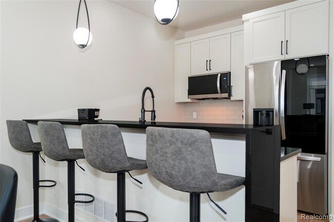 Photo - 1174 Smart Town Dr