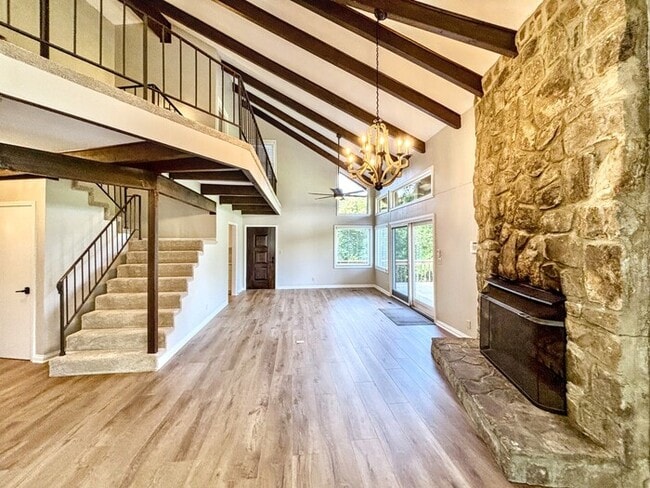 Photo - 5709 Vincent Rd