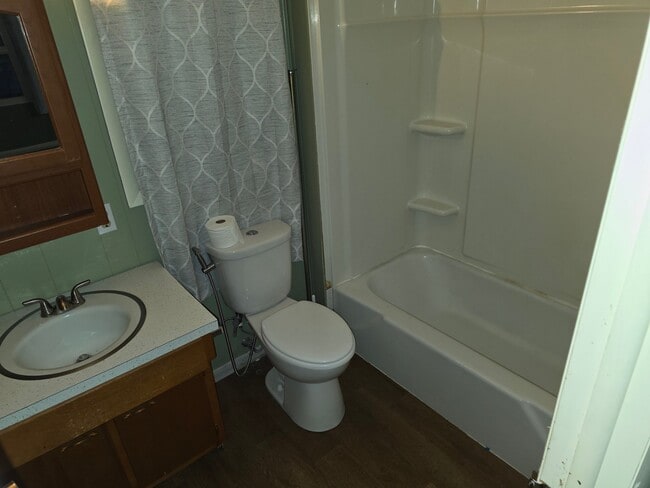 Photo - 211 Water St