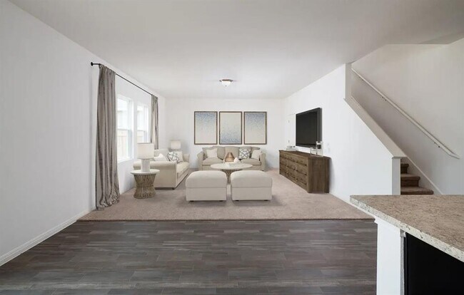 Photo - 337 Wedemeyer St