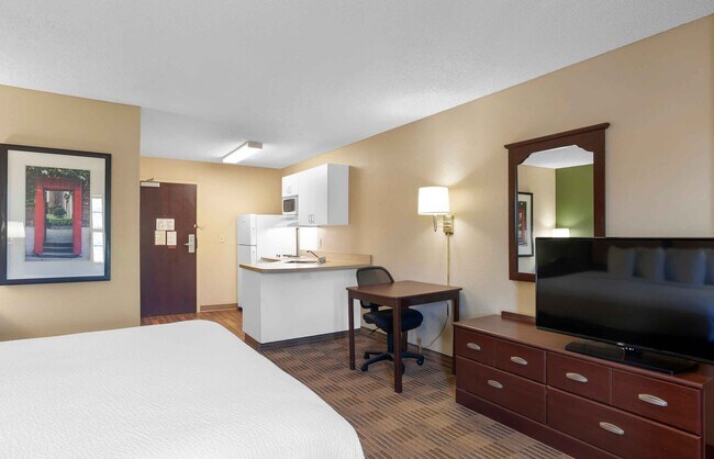 Furnished Studio-Atlanta - Duluth