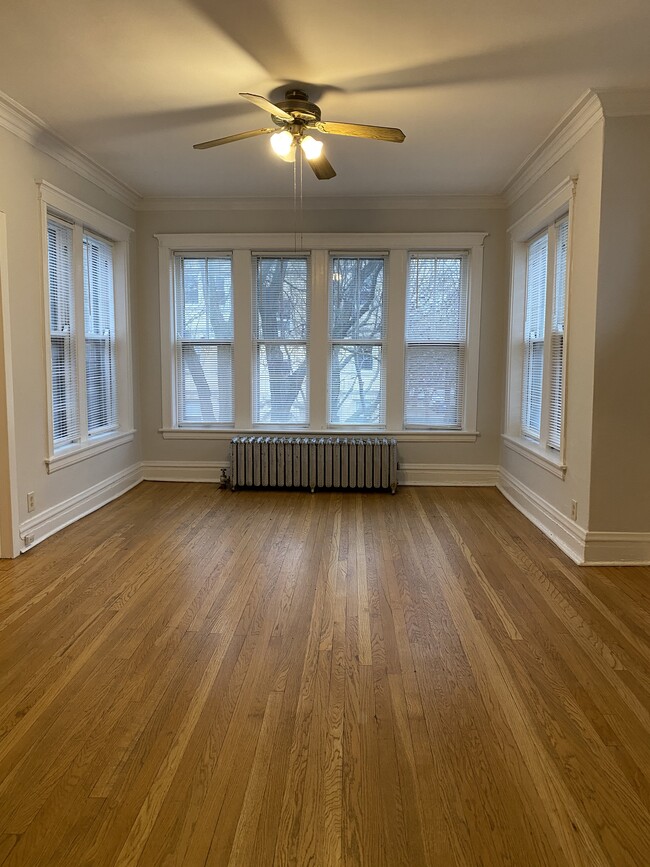 Photo - 4300 N Richmond St Unit 2