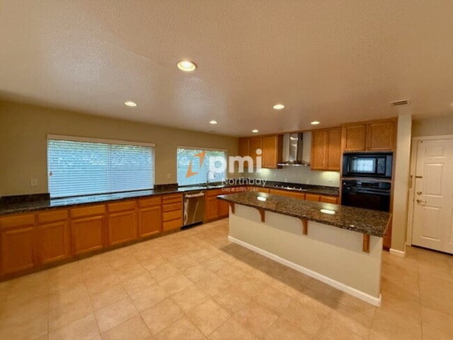 Photo - 732 Antiquity Dr