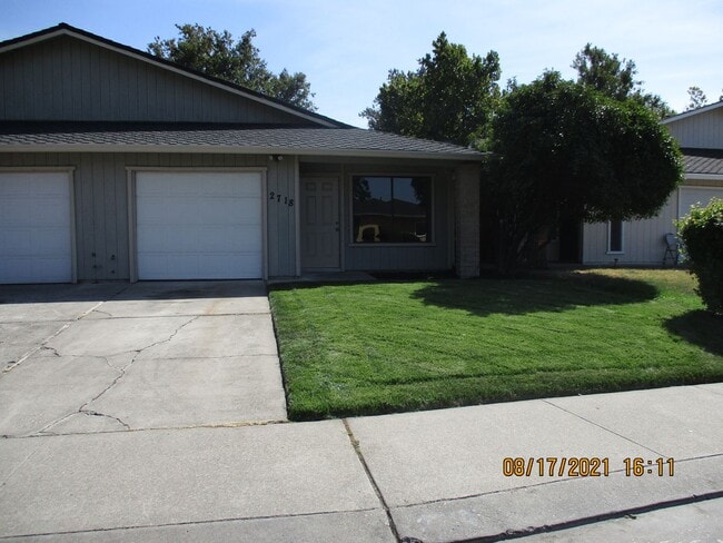 Building Photo - 2718-2716 GRIZZLY HOLLOW WAY Unit 2718