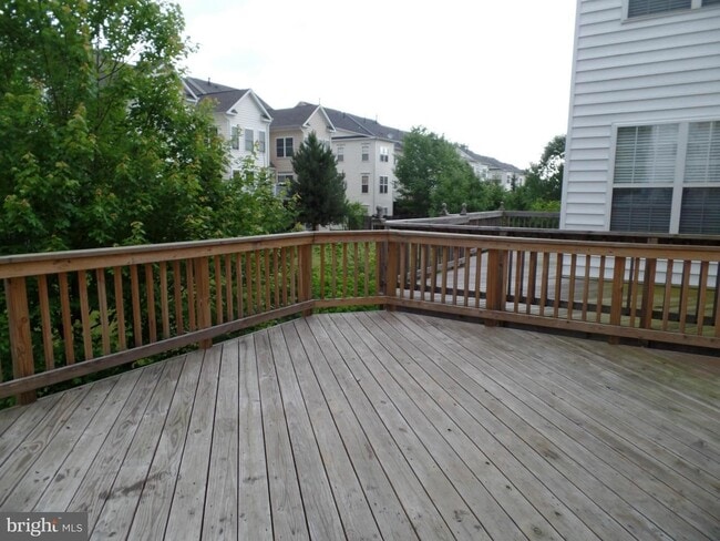 Photo - 4631 Carisbrooke Ln