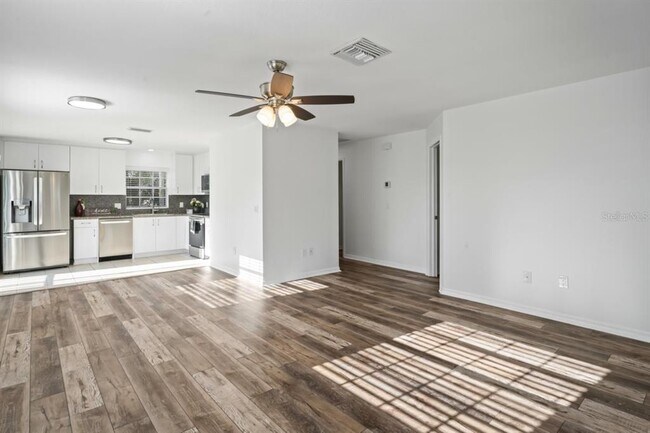 Photo - 6634 Hickorywood Ln Unit Lane