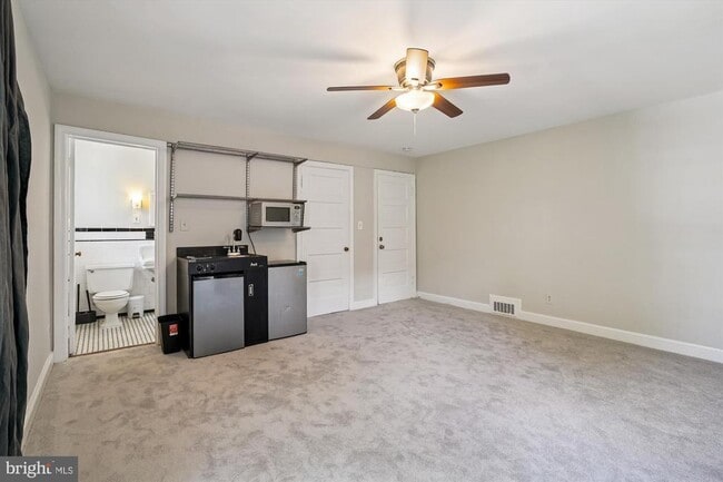 Photo - 904 N Ivy St