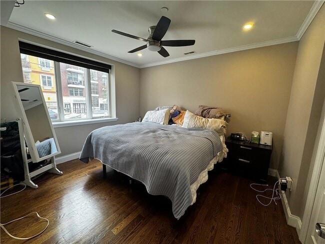 Photo - 1764 E 19th St Unit 1A