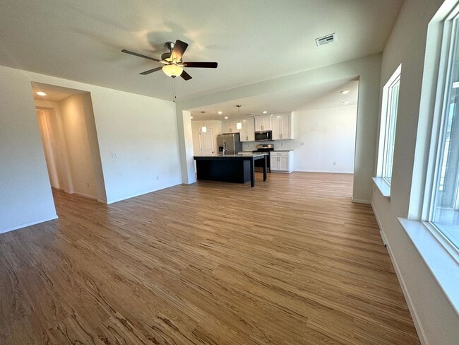 Photo - Stunning 3 bedroom, 2 bathroom home located in Bixby, Oklahoma!