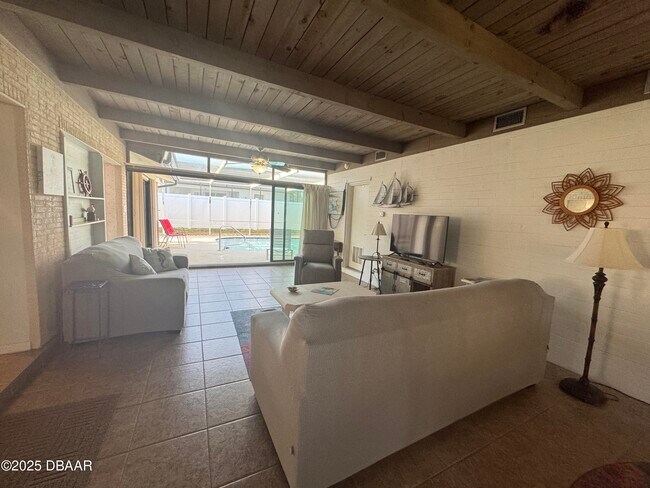 Photo - 120 Ocean Grove Dr