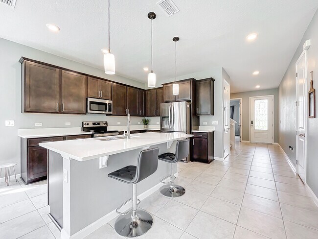 Photo - 8060 Cherrystone St