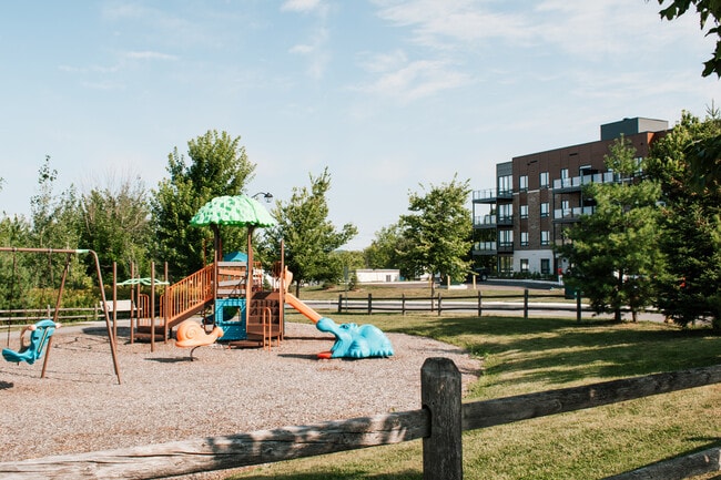 Petrie's Landing II park - Petries Landing II