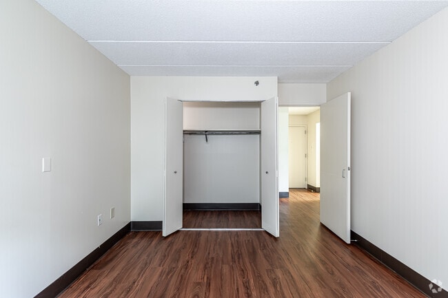 1BR, 1BA - Bedroom
