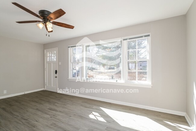 Photo - 7731 Bloom Dr