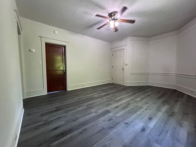 Photo - 412 Chestnut St Unit 1