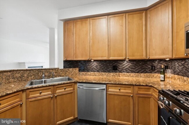 Photo - 500 Belmont Bay Dr Unit 205