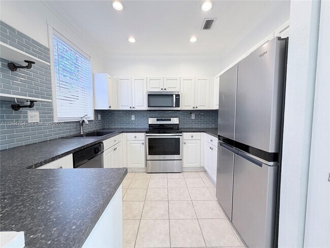 Photo - 792 NW 170th Terrace