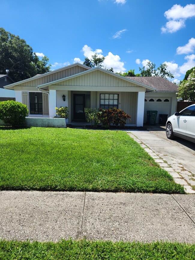 Building Photo - 3172 Cypress Green Dr Rental