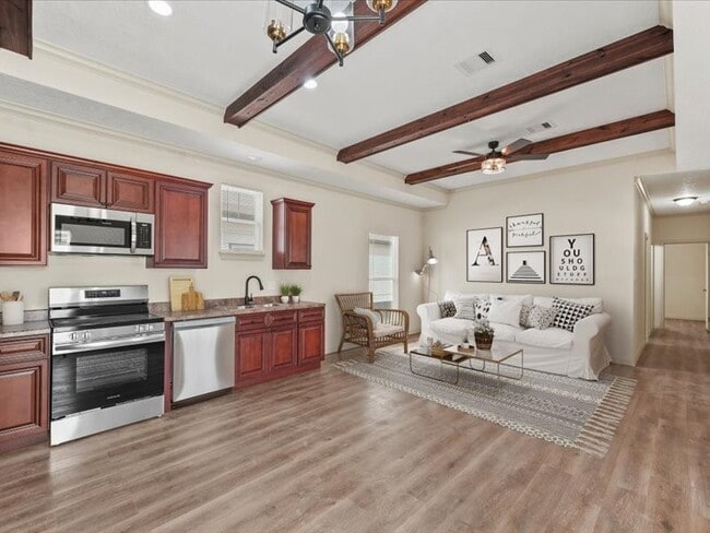 Photo - 21502 Ruth Dr